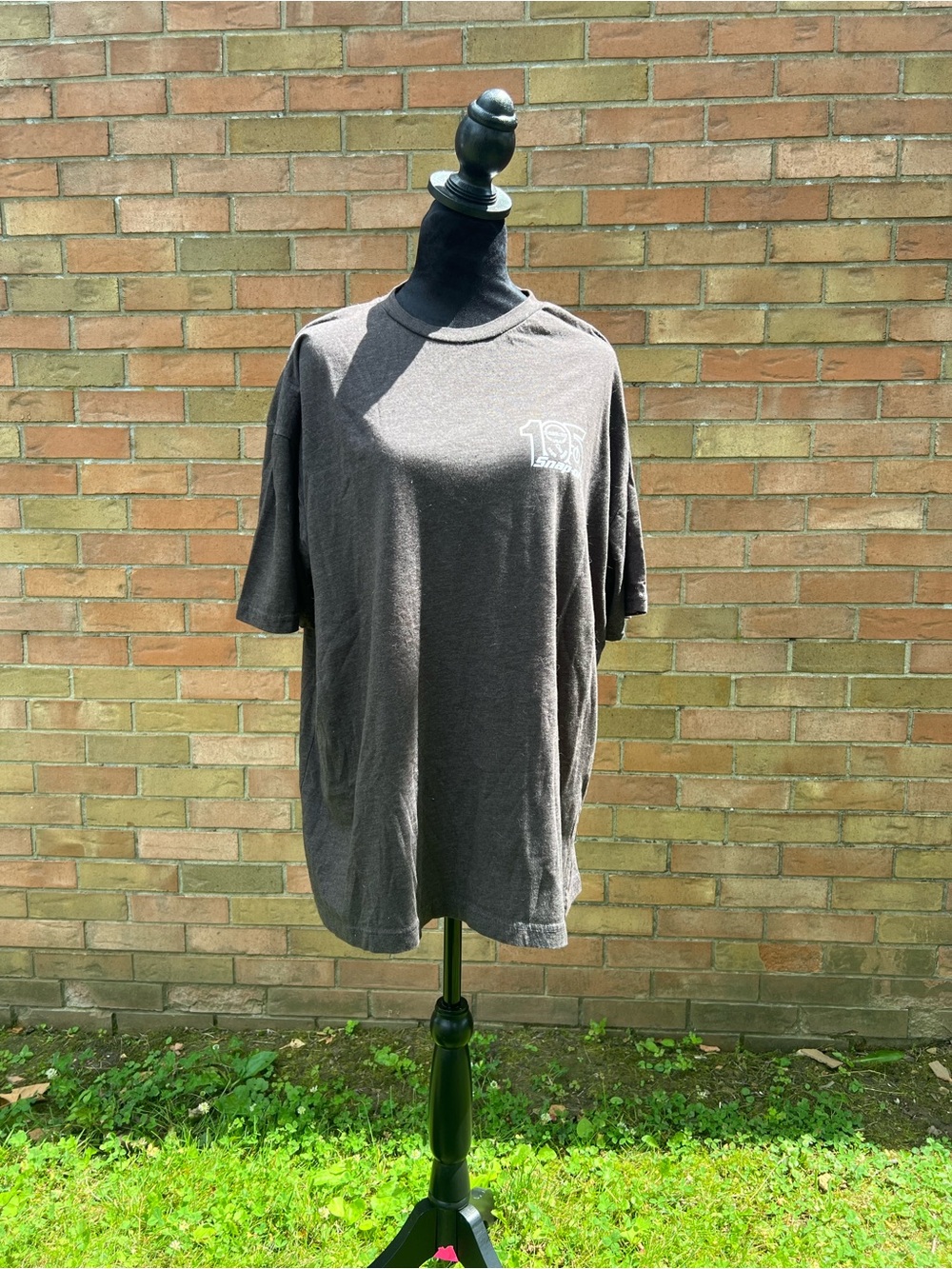 Classic Men's Snap On Crew Neck T-Shirt - Charcoal